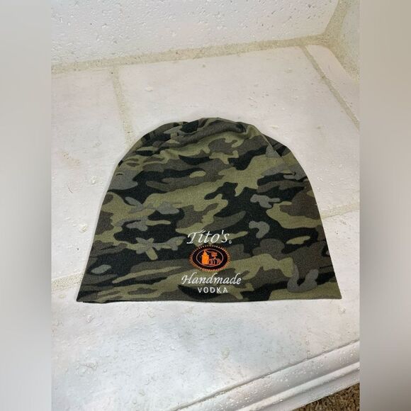 OTTO Green and Black Camouflage Hat Durable Accessories - Picture 1 of 4